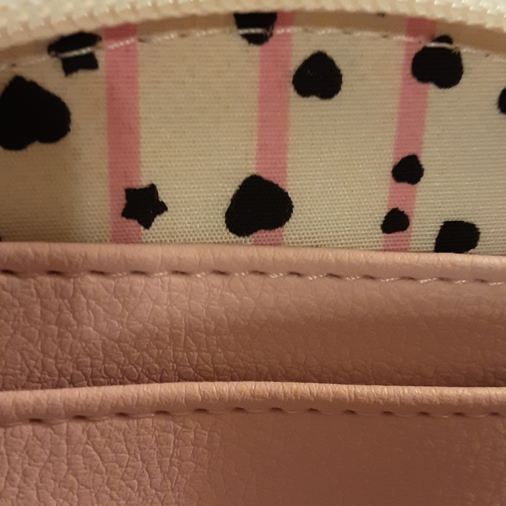 NWT Luv Betsey by Betsey Johnson Cat Wristlet - Picture 3 of 5